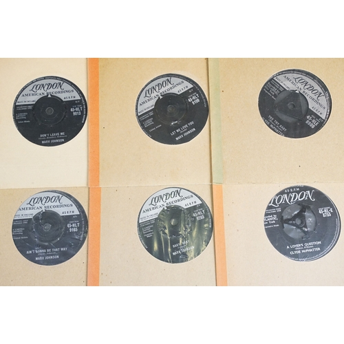 310 - Vinyl - 16 Soul / R&B original UK 1st pressing singles on London Records by male artists including t... 
