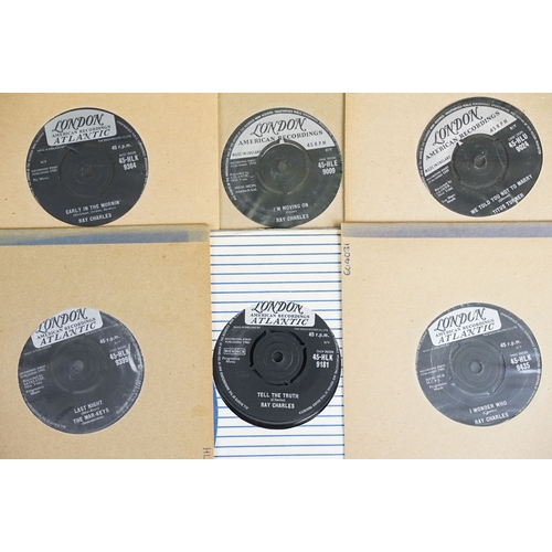311 - Vinyl - 27 Soul / R&B original UK 1st pressing singles on London Records by male artists to include:... 