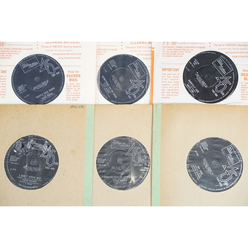 322 - Vinyl - Soul / Motown - 11 mainly UK 1st pressing 7” singles on Motown Records to include: Rita Wrig... 