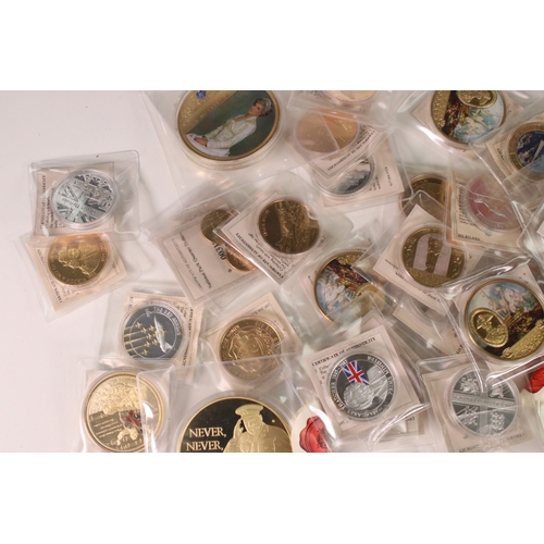 123 - A large group of mixed collectors coins to include Royal Mint £5 coin packs, most collectors coins e... 