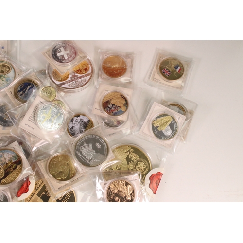 123 - A large group of mixed collectors coins to include Royal Mint £5 coin packs, most collectors coins e... 