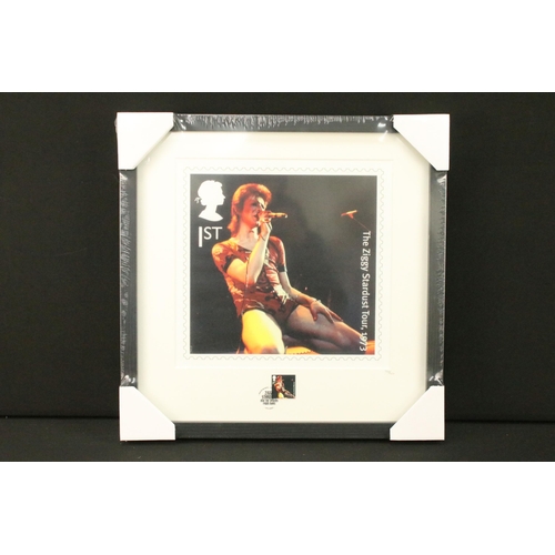 560A - Memorabilia - 3 David Bowie limited edition Royal Mail framed and glazed presentations to include Le... 