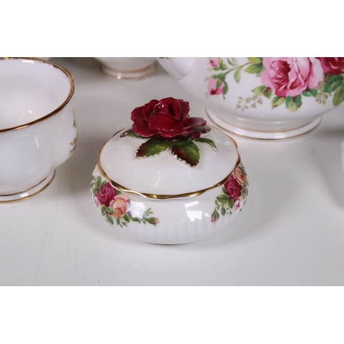 124 - Royal Albert 'Old Country Roses' items to include four vases in varying forms, trinket box, floral d... 