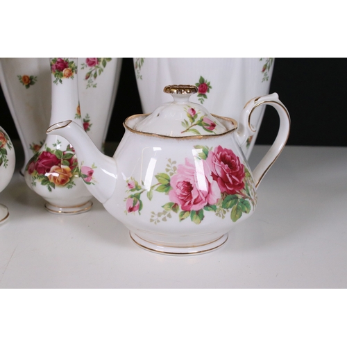 124 - Royal Albert 'Old Country Roses' items to include four vases in varying forms, trinket box, floral d... 