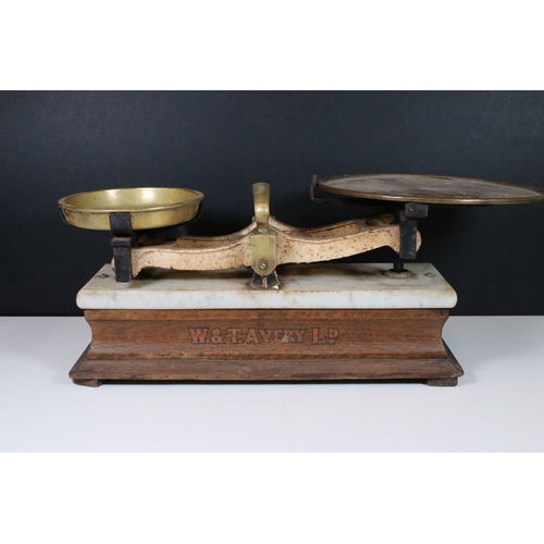 158 - W & T Avery Ltd brass and marble butcher's weighing scales on wooden base, makers mark to front