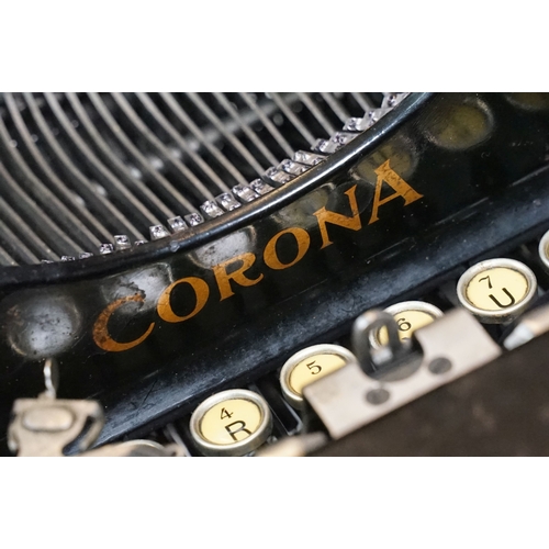 460 - Early 20th century Corona 'The personal writing machine' typewriter in original box with instruction... 