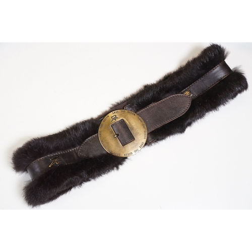 482 - Selection of gloves and accessories to include a Ralph Lauren leather belt with logo buckle, a fur '... 