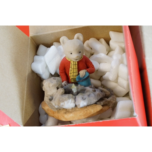 520 - Large collection of Rupert the Bear memorabilia to include Arden Sculptures, Wedgwood ceramic items,... 