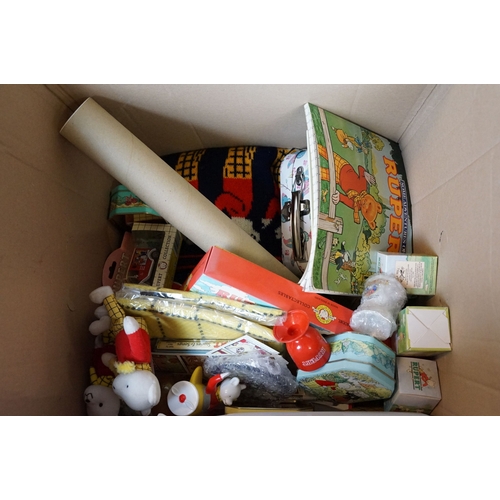 520 - Large collection of Rupert the Bear memorabilia to include Arden Sculptures, Wedgwood ceramic items,... 