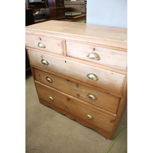 644 - Pine chest of drawers with two short and three long drawers, H 96cm, W 105cm, D 46cm