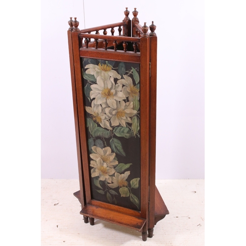 691 - Early 20th century, hand painted mahogany three section fire screen cover with floral design, H 99cm... 