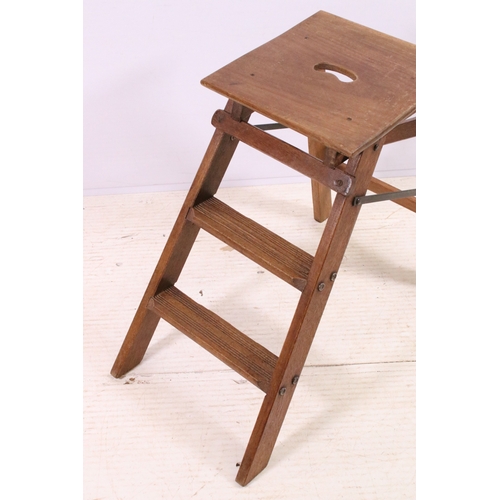 714 - 20th century foldable ladder steps, H 51cm