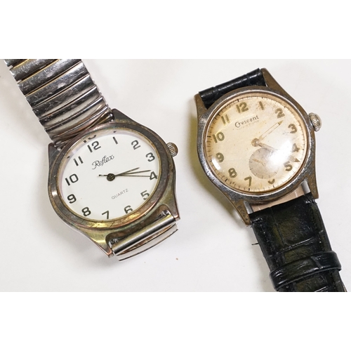 339 - A small collection of watches to include Sekonda and Casio examples together with a Smiths pocket ca... 