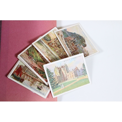 393 - Collection of collectors cards to include Brooke Bond booklets, loose cigarette cards include Wills,... 