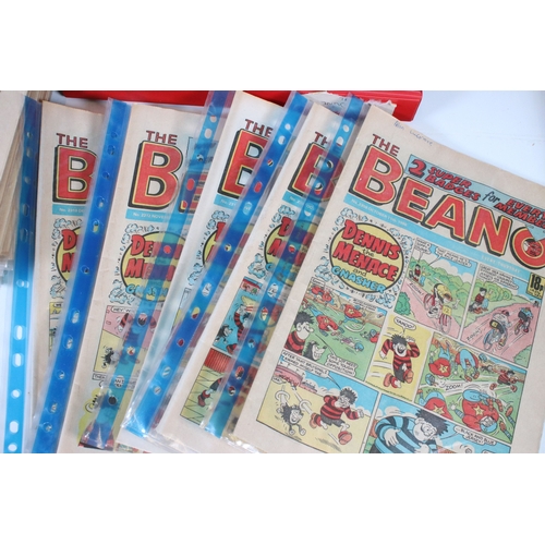 411 - Large collection of 1970s and 1980s Beano comics. 2 boxes.