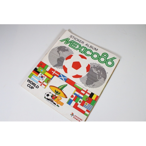 389 - Football Stickers - Panini Mexico 86 World Cup sticker album (complete), plus a Panini Supersport St... 