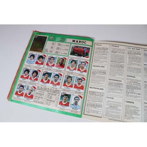 389 - Football Stickers - Panini Mexico 86 World Cup sticker album (complete), plus a Panini Supersport St... 