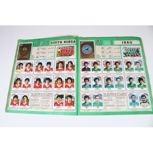 389 - Football Stickers - Panini Mexico 86 World Cup sticker album (complete), plus a Panini Supersport St... 