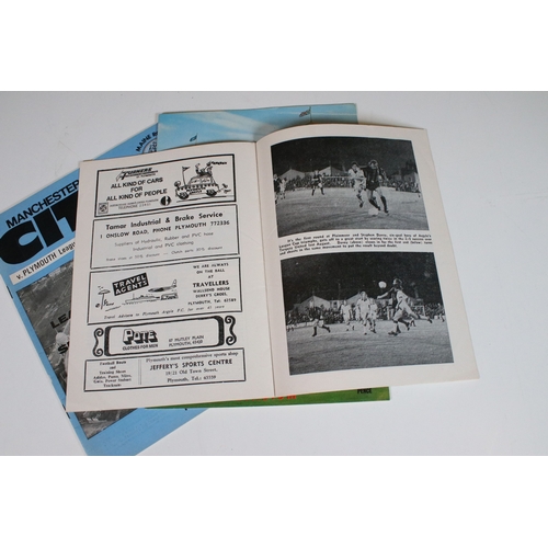 438 - 1974 League Cup Final Manchester City v Wolverhampton Wanderers - League Cup Final programmes, Leagu... 