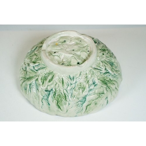 31 - GV Pottery Vintage radish Majolica draining salad bowl, diameter 23.5cm and plate W 26cm D 30cm