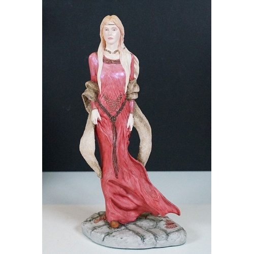 41 - Selection of mythical fantasy figurines to include Danbury Mint Sir Mordred, Lady of the lake, Sir G... 