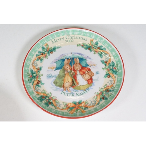 71 - Wedgwood Peter Rabbit and Miss Tiggy-Winkle bowls together with a set of six Peter Rabbit plates, 25... 