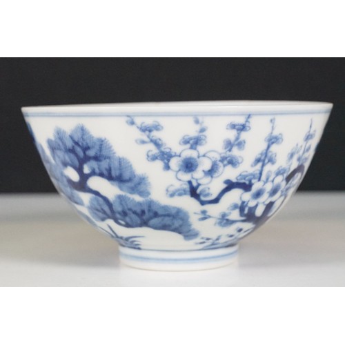 76 - Collection of 19th Century Chinese blue and white ceramics to include an oval dish hand painted with... 