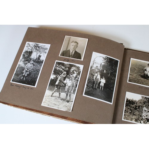 413 - Collection of photo albums to include a Victorian example including Victorian and 20th Century famil... 