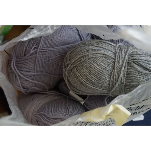 528 - Selection of knitting related items to include wool, needles, buttons, yarn and a large collection k... 