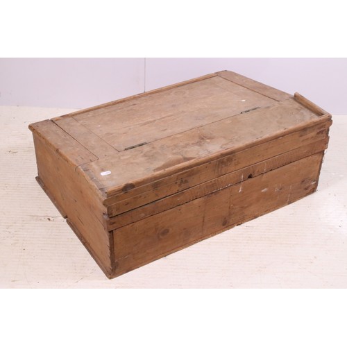 643 - 20th century pine table top desk with liftable lid and internal compartments, H 29cm, W 72cm, D 50cm