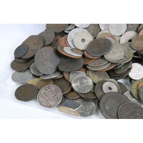 237 - A collection of British pre decimal and world coins to include 18th and 19th century examples, some ... 