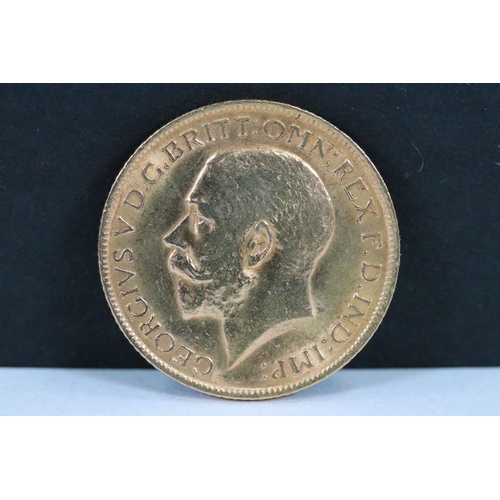 243 - A British King George V 1913 gold full sovereign coin.