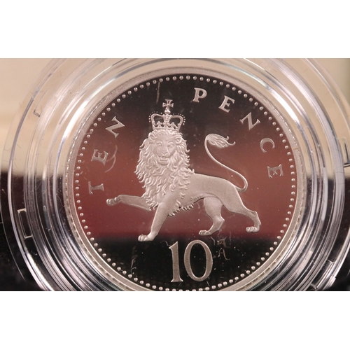 211 - A collection of three Royal Mint United Kingdom silver proof two coin sets to include 1990 five penc... 