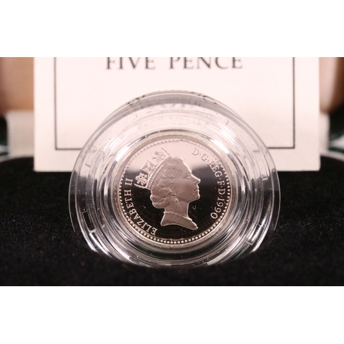 212 - A collection of three Royal Mint United Kingdom silver proof coins to include the 1995 second world ... 