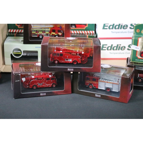 1193 - 39 Boxed / cased diecast models to include Oxford Diecast Commercials, 12 x Vanguards including VA11... 
