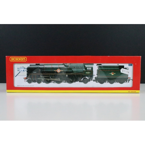 21 - Four boxed Hornby OO gauge Super Detail locomotives to include R2258 BR 4-6-0 Class 5MT locomotive w... 