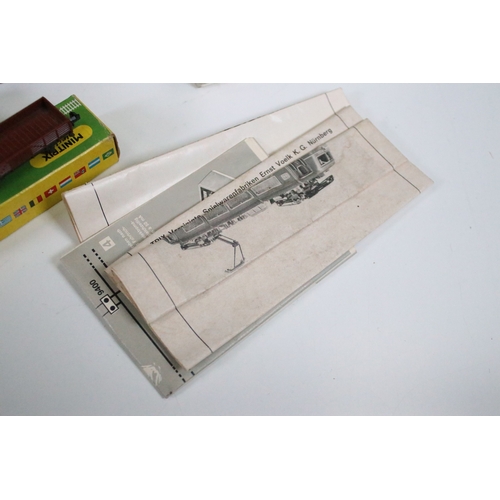 22 - 22 Cased / boxed N gauge items of rolling stock to include Minitrix, Fleischmann, Wrenn & Rapido fea... 