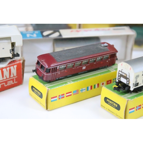22 - 22 Cased / boxed N gauge items of rolling stock to include Minitrix, Fleischmann, Wrenn & Rapido fea... 