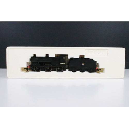 30 - Three boxed Hornby OO gauge locomotives to include 2 x Super Detail (R2382 BR 4-6-0 Class 5MT Locomo... 