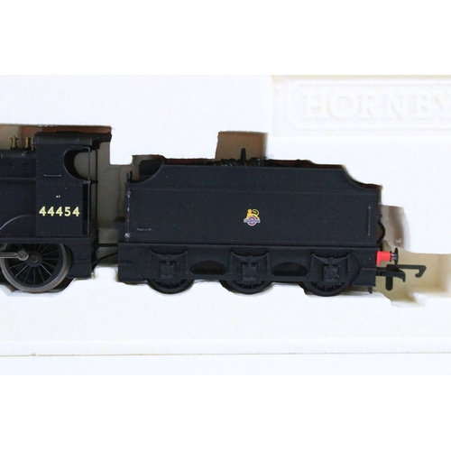 30 - Three boxed Hornby OO gauge locomotives to include 2 x Super Detail (R2382 BR 4-6-0 Class 5MT Locomo... 