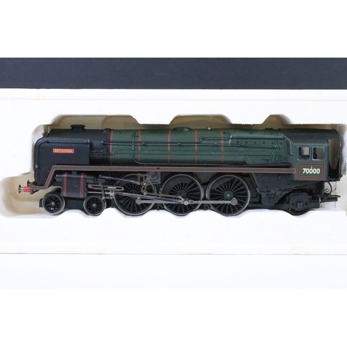30 - Three boxed Hornby OO gauge locomotives to include 2 x Super Detail (R2382 BR 4-6-0 Class 5MT Locomo... 