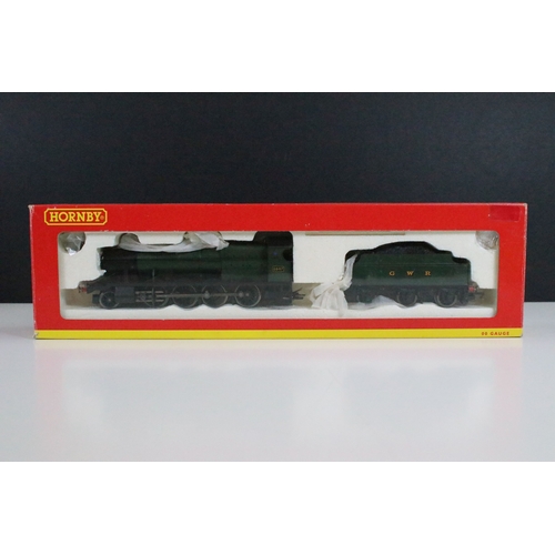 41 - Four boxed Hornby OO gauge locomotives to include R2464 GWR 2-8-0 Class 2800 Locomotive 2847, R2280 ... 