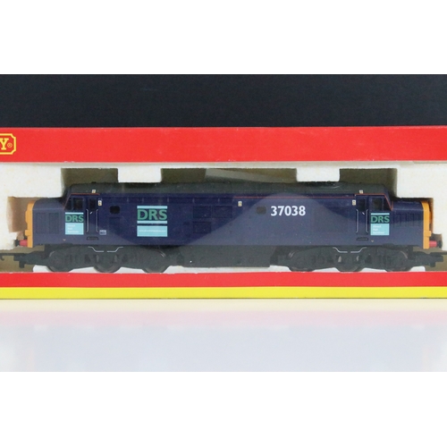 41 - Four boxed Hornby OO gauge locomotives to include R2464 GWR 2-8-0 Class 2800 Locomotive 2847, R2280 ... 