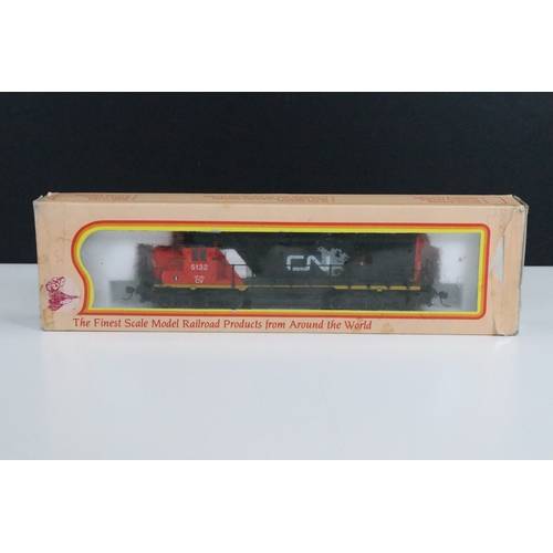 46 - Six boxed HO gauge locomotives to include 2 x Tramline 931-308 EMD F40PH Via Rail, 2 x Proto 1000 Se... 