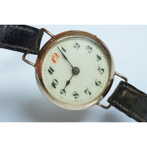 394 - Omega Seamaster Cosmic 2000 wrist watch having a round face with a gilt face with baton markers to t... 