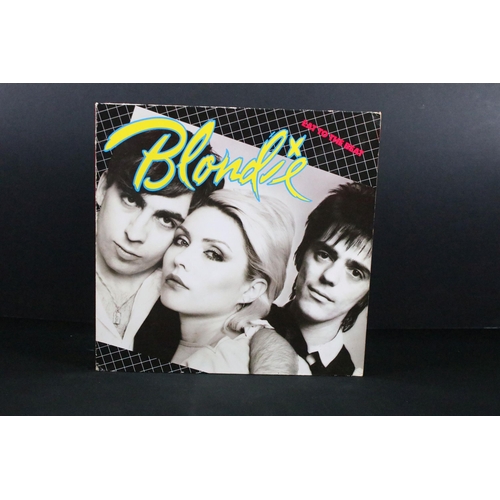 288 - Vinyl - 21 Punk & New Wave LPs & 6 12