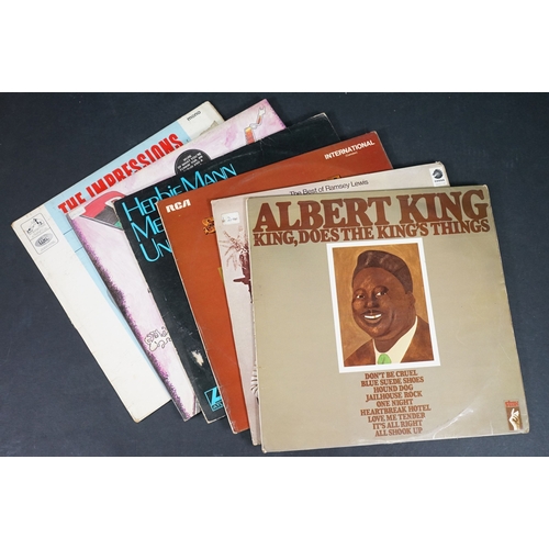 352 - Vinyl - 60 Soul / Funk / Reggae LPs and 1 12