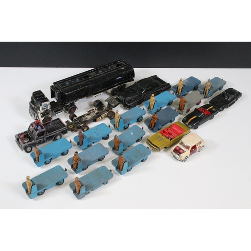 1253 - 20 Mid 20th C play worn diecast models to include 13 x Dinky BEV Trucks, features some repainting