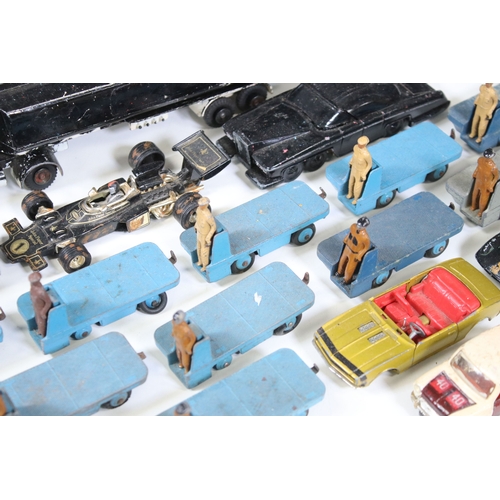 1253 - 20 Mid 20th C play worn diecast models to include 13 x Dinky BEV Trucks, features some repainting