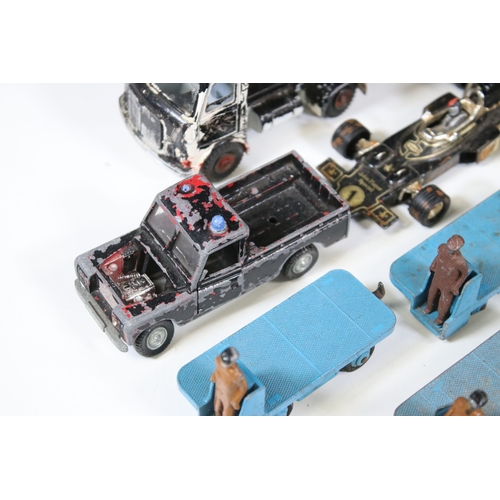 1253 - 20 Mid 20th C play worn diecast models to include 13 x Dinky BEV Trucks, features some repainting